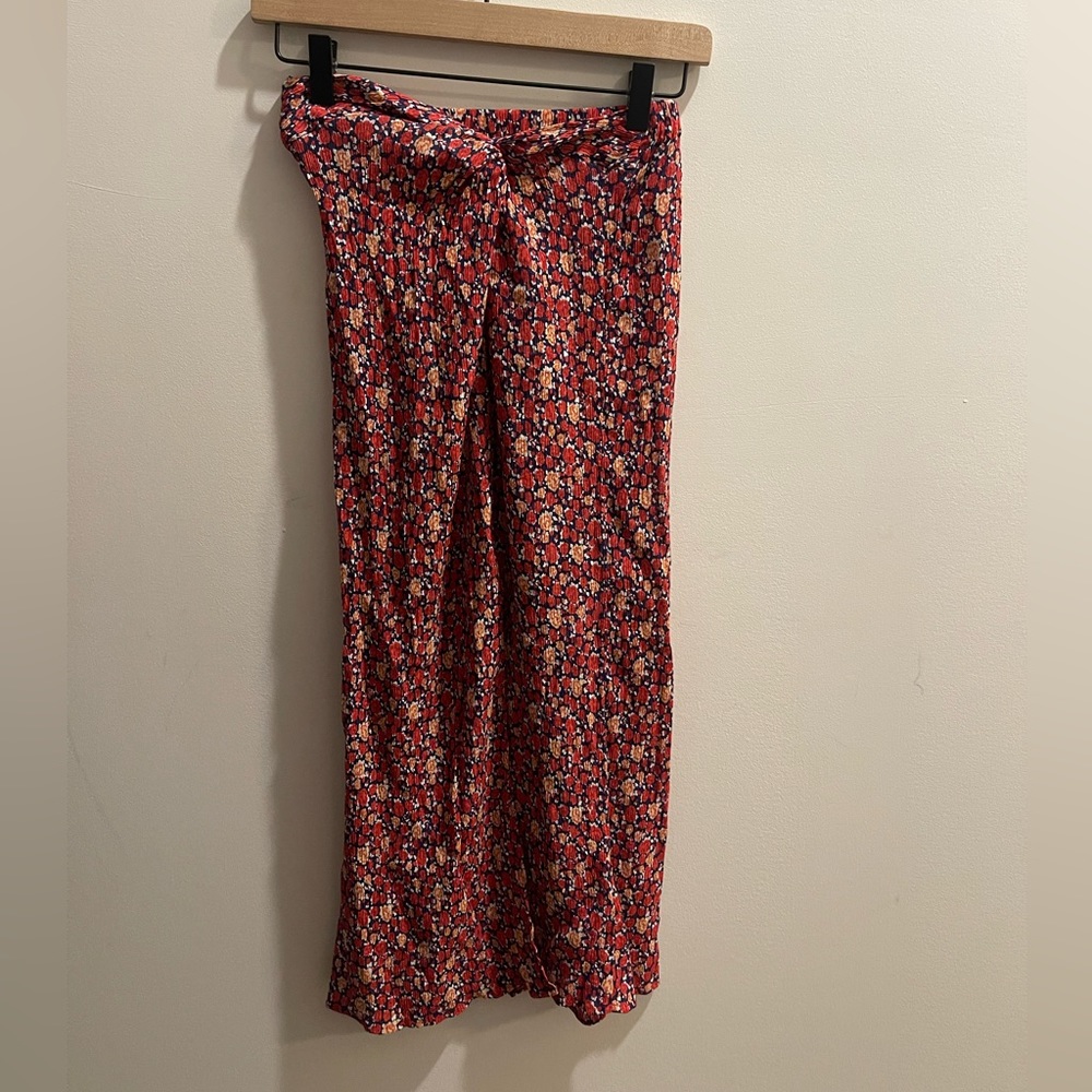 Multi Color Floral Midi w Slit S